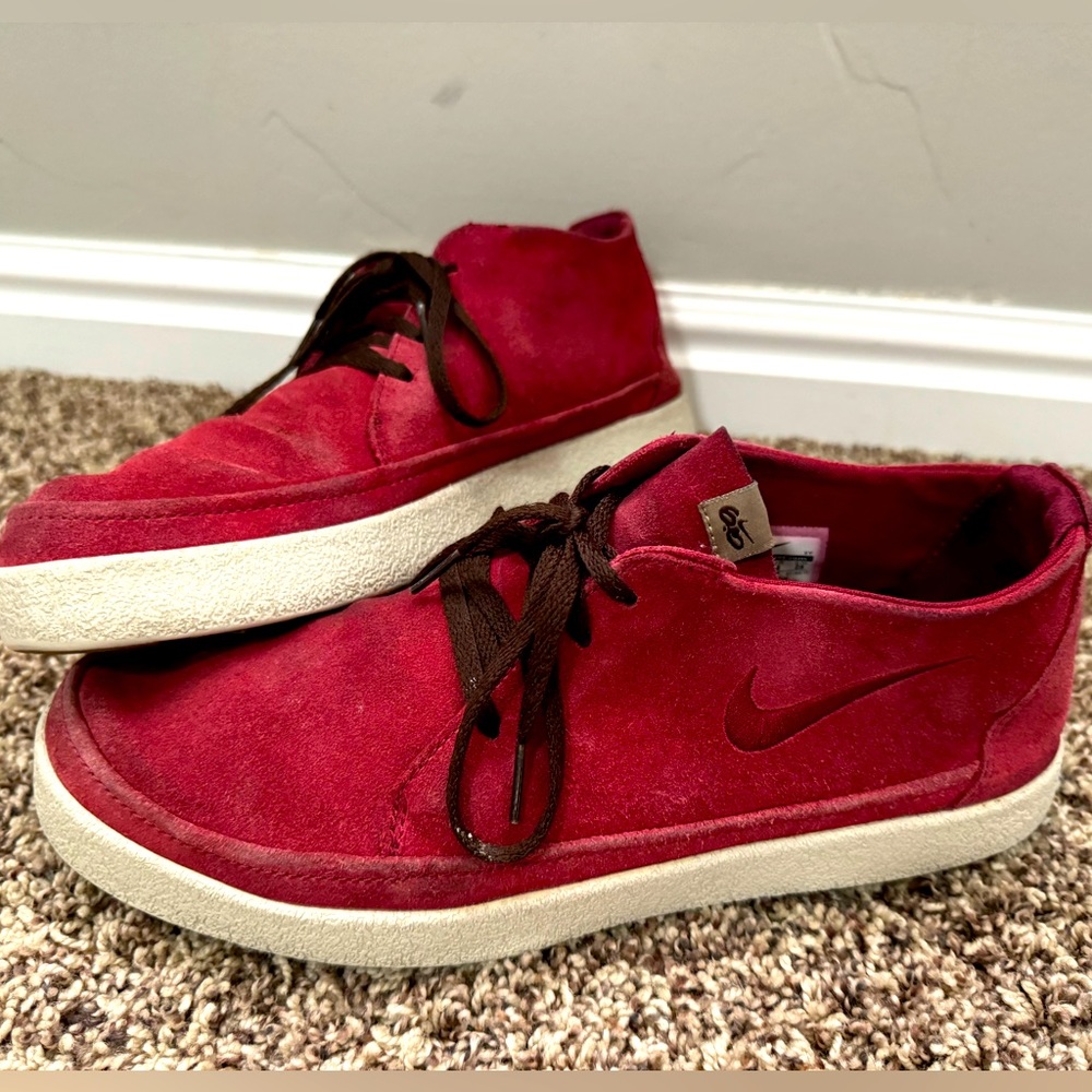 Nike 6.0 RZOL SB Skateboard Casual Mens Shoe Size 10 or EU 44 - Color Maroon